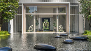 Four Seasons Bangkok Chao Phraya River