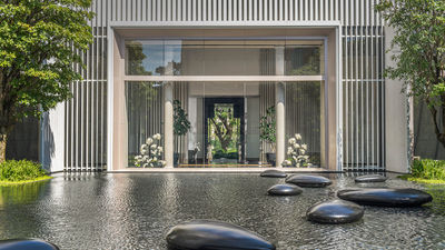 Four Seasons Bangkok Chao Phraya River