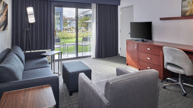 <b>Courtyard by Marriott Detroit Troy Suite</b>. Images powered by <a href="https://www.leonardoworldwide.com/" title="Leonardo Worldwide" target="_blank">Leonardo</a>.