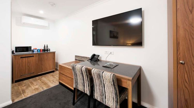 Winning Post Motel Room