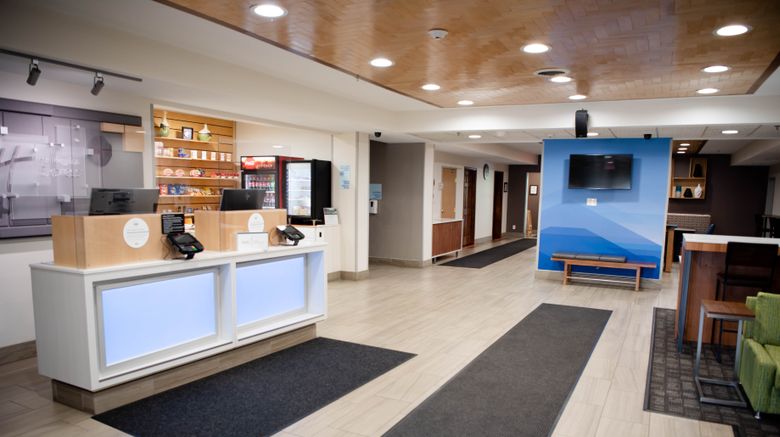 <b>Holiday Inn Express Winfield TeaysValley Lobby</b>. Images powered by <a href="https://www.leonardoworldwide.com/" title="Leonardo Worldwide" target="_blank">Leonardo</a>.