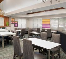 Residence Inn Chico Lobby