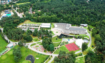 Holiday Inn