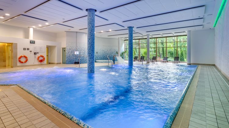 Holiday Inn Pool