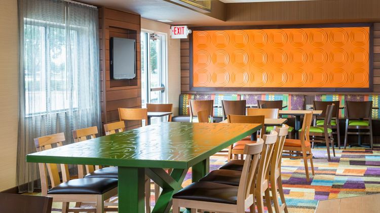 Fairfield Inn by Marriott Lafayette Restaurant