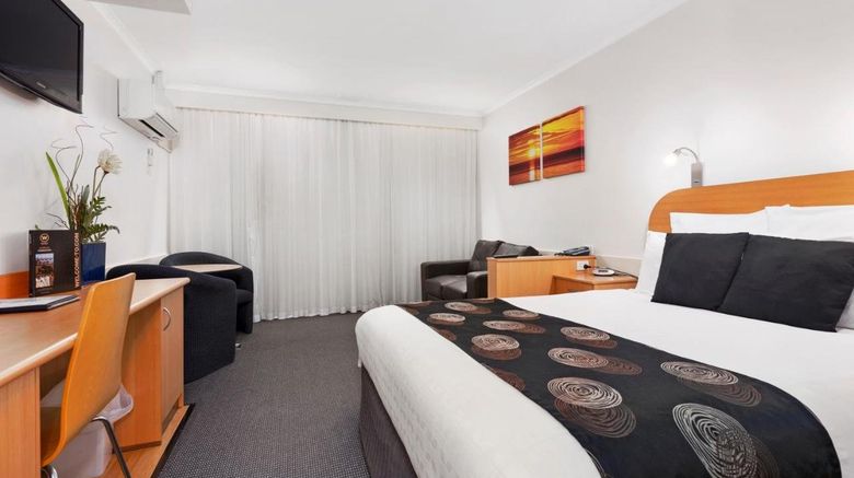 <b>Beachfront Voyager Motor Inn Suite</b>. Images powered by <a href="https://www.leonardoworldwide.com/" title="Leonardo Worldwide" target="_blank">Leonardo</a>.