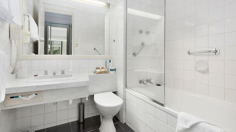 <b>Beachfront Voyager Motor Inn Room</b>. Images powered by <a href="https://www.leonardoworldwide.com/" title="Leonardo Worldwide" target="_blank">Leonardo</a>.