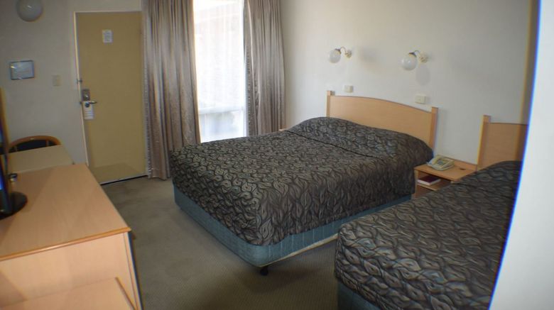 <b>The Oxley Motel Dubbo Room</b>. Images powered by <a href="https://www.leonardoworldwide.com/" title="Leonardo Worldwide" target="_blank">Leonardo</a>.