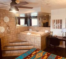 Classic Desert Aire Suite