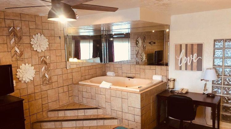 Classic Desert Aire Suite