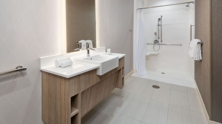 SpringHill Stes Weatherford Willow Park Room