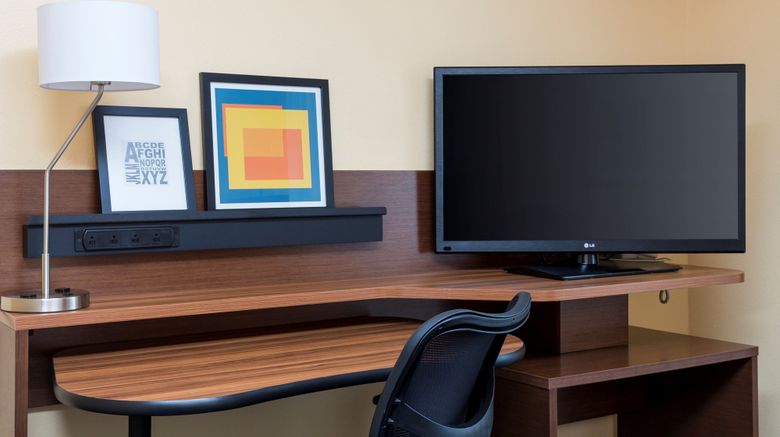 <b>Fairfield Inn by Marriott Suite</b>. Images powered by <a href="https://www.leonardoworldwide.com/" title="Leonardo Worldwide" target="_blank">Leonardo</a>.