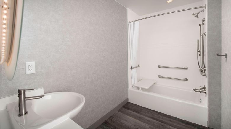 <b>SpringHill Suites Atlanta Downtown Room</b>. Images powered by <a href="https://www.leonardoworldwide.com/" title="Leonardo Worldwide" target="_blank">Leonardo</a>.