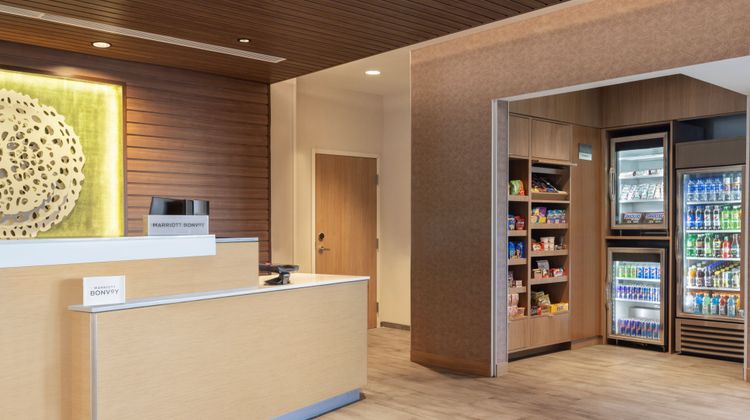 Fairfield Inn & Suites Rockaway Lobby