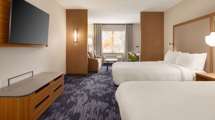 Fairfield Inn & Suites Rockaway Room