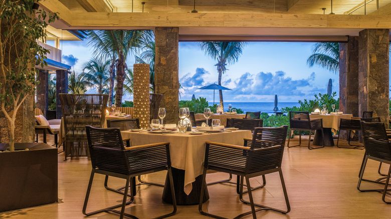 <b>The Westin Turtle Bay Resort & Spa Restaurant</b>. Images powered by <a href="https://www.leonardoworldwide.com/" title="Leonardo Worldwide" target="_blank">Leonardo</a>.