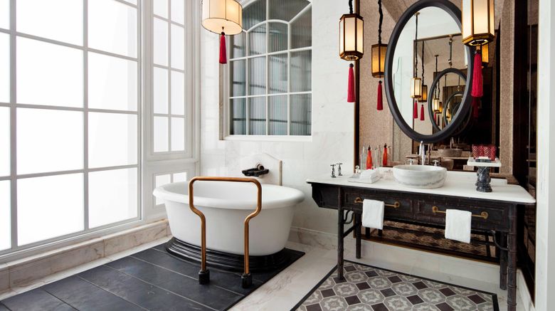 <b>JW Marriott Phu Quoc Emerald Bay Resort Room</b>. Images powered by <a href="https://www.leonardoworldwide.com/" title="Leonardo Worldwide" target="_blank">Leonardo</a>.