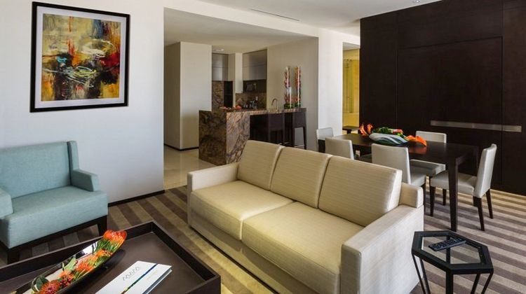 EB Hotel Miami Suite
