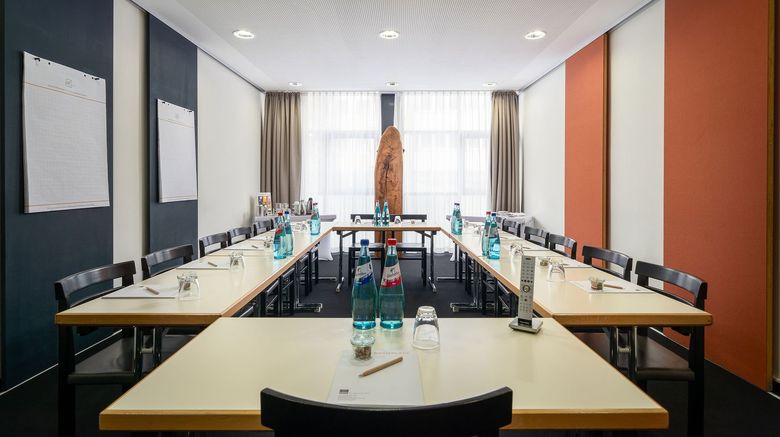 <b>Mainhaus Stadthotel Frankfurt Meeting</b>. Images powered by <a href="https://www.leonardoworldwide.com/" title="Leonardo Worldwide" target="_blank">Leonardo</a>.