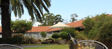 Julie-Anna Bendigo Exterior