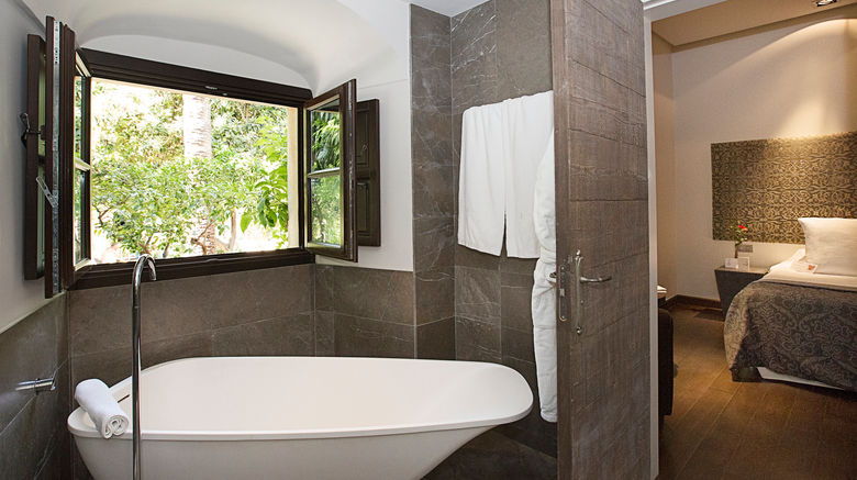 <b>Hospes Palacio del Bailio Room</b>. Images powered by <a href="https://www.leonardoworldwide.com/" title="Leonardo Worldwide" target="_blank">Leonardo</a>.