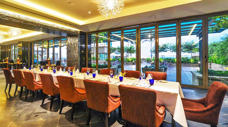 The Light Hotel Penang Restaurant