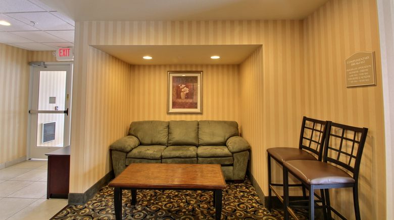 <b>Cobblestone Inn & Suites Lobby</b>. Images powered by <a href="https://www.leonardoworldwide.com/" title="Leonardo Worldwide" target="_blank">Leonardo</a>.