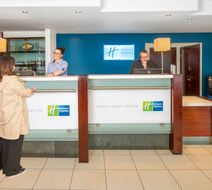 Holiday Inn Express York Lobby