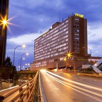 Hotel Wear Chamartin
