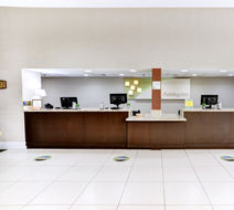 Holiday Inn St Petersburg N Clearwater Lobby