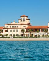 Le Meridien Ra Beach Hotel & Spa