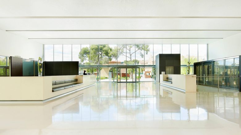 <b>Le Meridien Ra Beach Hotel & Spa Lobby</b>. Images powered by <a href="https://www.leonardoworldwide.com/" title="Leonardo Worldwide" target="_blank">Leonardo</a>.