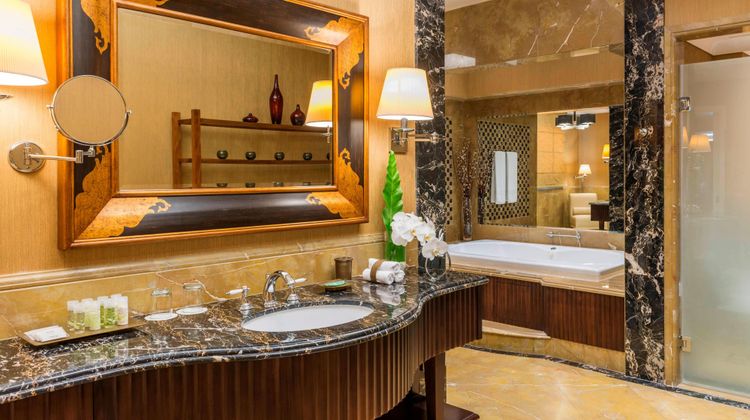 Westin Dubai Mina Seyahi Resort & Marina Room