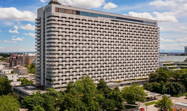 Four Points Munich Arabellapark Exterior