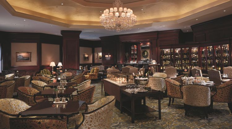 The Ritz-Carlton, Osaka Lobby