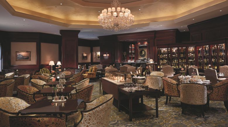 <b>The Ritz-Carlton, Osaka Lobby</b>. Images powered by <a href="https://www.leonardoworldwide.com/" title="Leonardo Worldwide" target="_blank">Leonardo</a>.