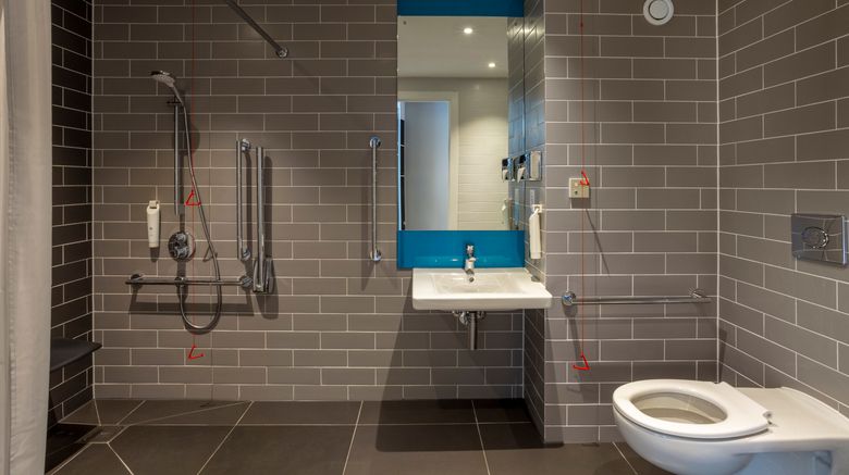 <b>Holiday Inn Express & Suites Deventer Room</b>. Images powered by <a href="https://www.leonardoworldwide.com/" title="Leonardo Worldwide" target="_blank">Leonardo</a>.