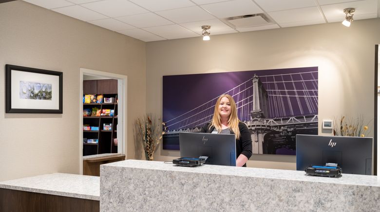 <b>Staybridge Suites Sioux City Southeast Lobby</b>. Images powered by <a href="https://www.leonardoworldwide.com/" title="Leonardo Worldwide" target="_blank">Leonardo</a>.