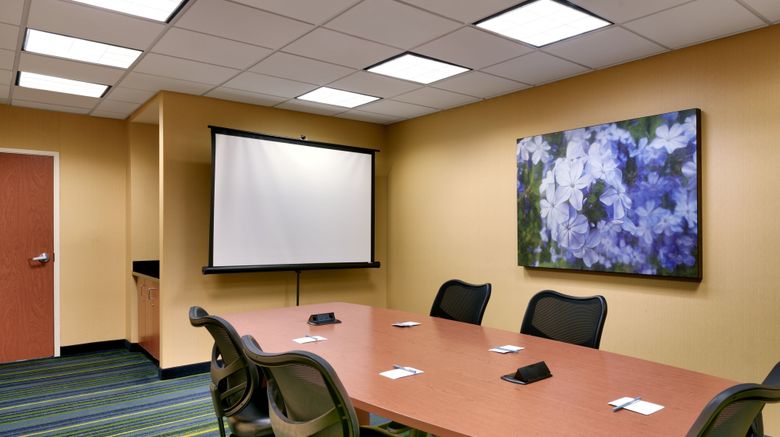 <b>Fairfield Inn & Stes Tallahassee Central Meeting</b>. Images powered by <a href="https://www.leonardoworldwide.com/" title="Leonardo Worldwide" target="_blank">Leonardo</a>.