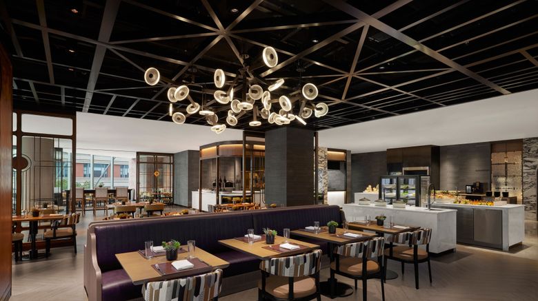<b>Shanghai Marriott Marquis City Centre Restaurant</b>. Images powered by <a href="https://www.leonardoworldwide.com/" title="Leonardo Worldwide" target="_blank">Leonardo</a>.