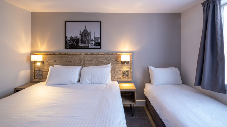 <b>Two Rivers Hotel Room</b>. Images powered by <a href="https://www.leonardoworldwide.com/" title="Leonardo Worldwide" target="_blank">Leonardo</a>.