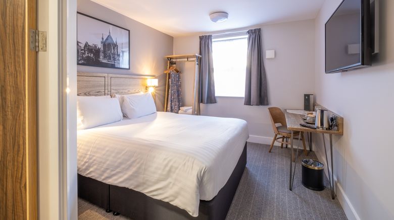 <b>Two Rivers Hotel Room</b>. Images powered by <a href="https://www.leonardoworldwide.com/" title="Leonardo Worldwide" target="_blank">Leonardo</a>.