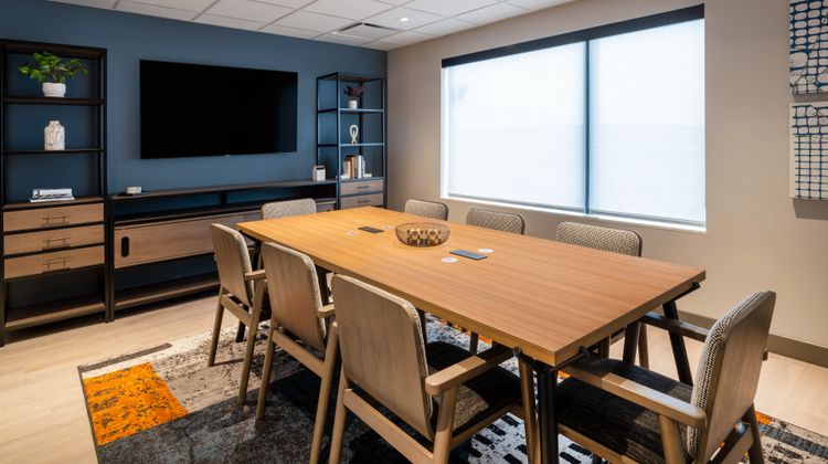 Atwell Suites Denver Airport-Tower Road Meeting
