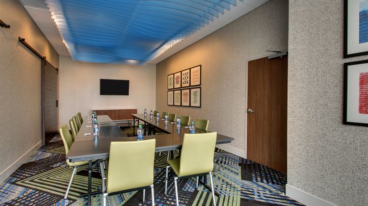 Holiday Inn Express & Stes Findlay North Meeting