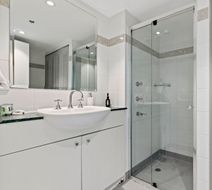 Astra Apartments Chatswood Room
