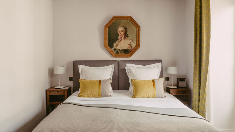 Hotel d'Orsay Room