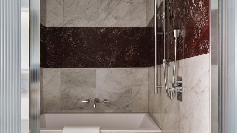 <b>W Rome Room</b>. Images powered by <a href="https://www.leonardoworldwide.com/" title="Leonardo Worldwide" target="_blank">Leonardo</a>.
