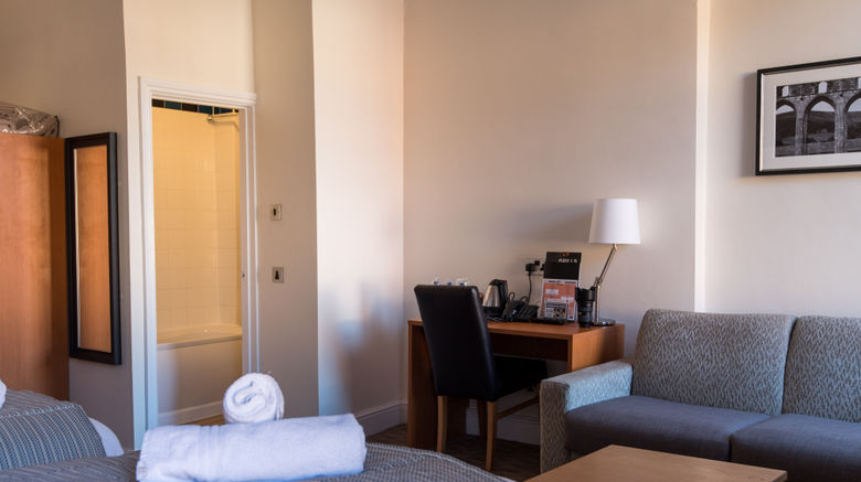 <b>The Wellington Hotel Room</b>. Images powered by <a href="https://www.leonardoworldwide.com/" title="Leonardo Worldwide" target="_blank">Leonardo</a>.