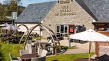 Queen of the Loch Marstons Inn Exterior
