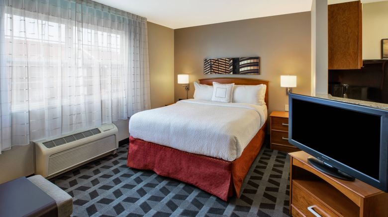 <b>TownePlace Stes Detroit Sterling Heights Suite</b>. Images powered by <a href="https://www.leonardoworldwide.com/" title="Leonardo Worldwide" target="_blank">Leonardo</a>.